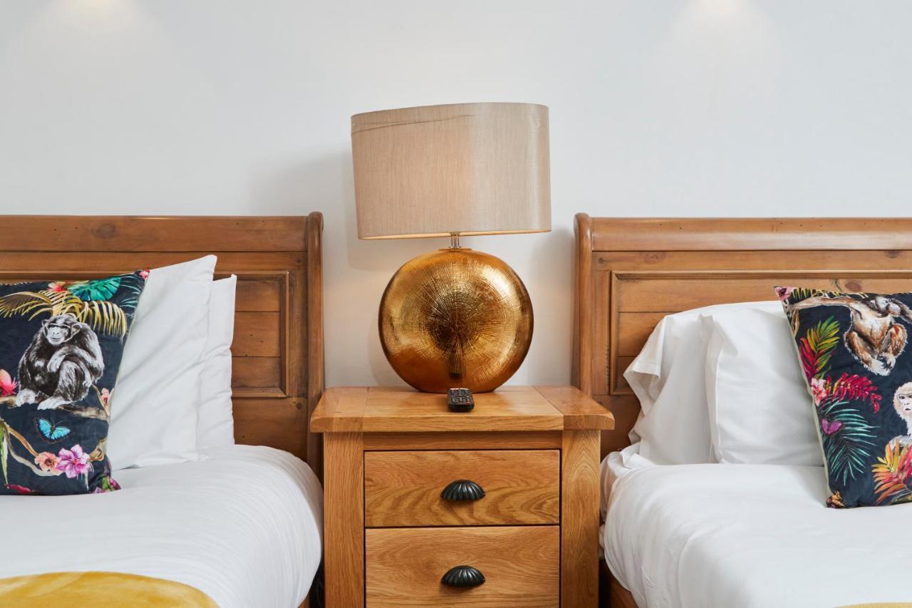 The Nutcracker Suite - Self Check-In, Self-Catering Apartment For East Midlands Airport Kegworth Extérieur photo